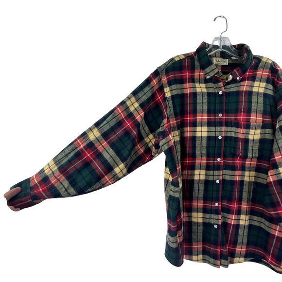 L.L.Bean Green Red Plaid 100% Cotton Flannel Button Down Women's Size 20 - Picture 2 of 11